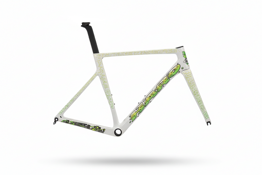 The Haro Bikes Partimos Carbon Frameset Gull Blast in white/green, limited by Mark Ward, features a black seat post against a white background.