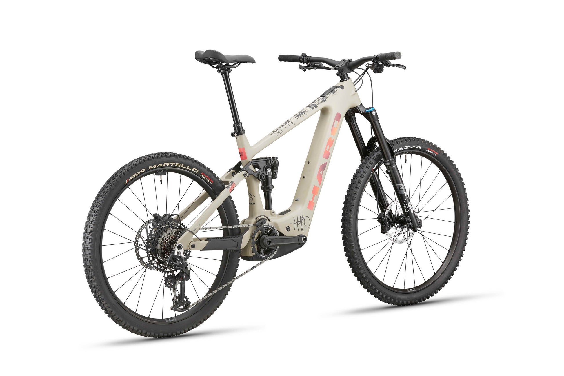 Haro Bikes eGreer Carbon 3: Beige e-mountainbike with Bosch CX, thick tires, black seat, red accents, rear-side view.