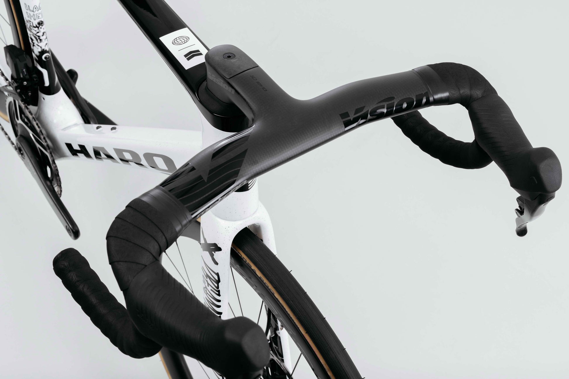 Close-up of a Partimos Carbon Custom "Black Sheep" by Haro Bikes: Vision handlebars and Haro frame suggest a top-tier custom ride.